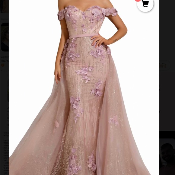 Portria and Scarlett - Picture 2 of 2